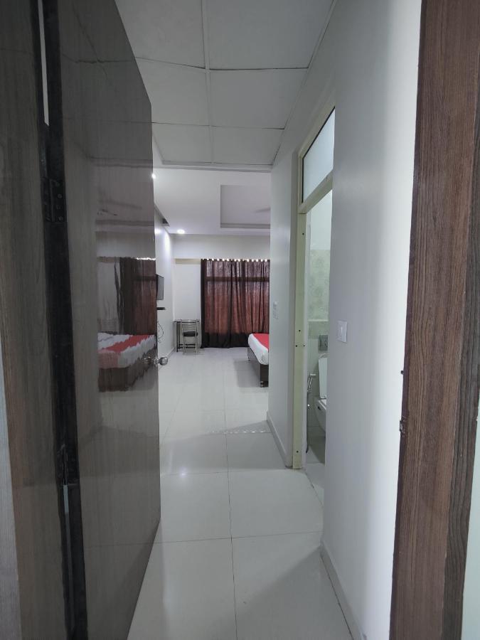 Kailash Mansarovar And Banquet Hall Bareilly Exteriör bild
