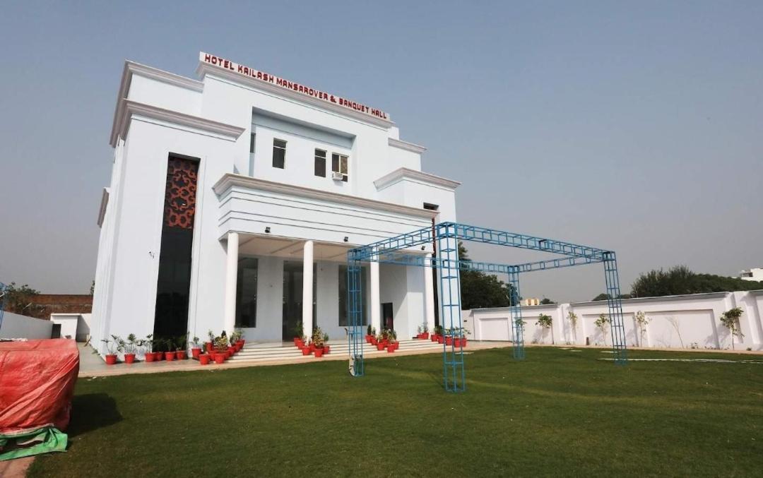 Kailash Mansarovar And Banquet Hall Bareilly Exteriör bild